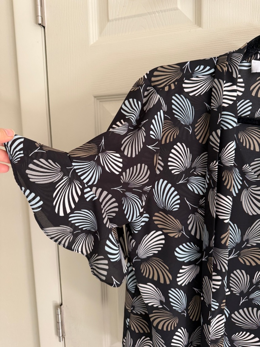 Kasper patterned blouse - Picture 3 of 7